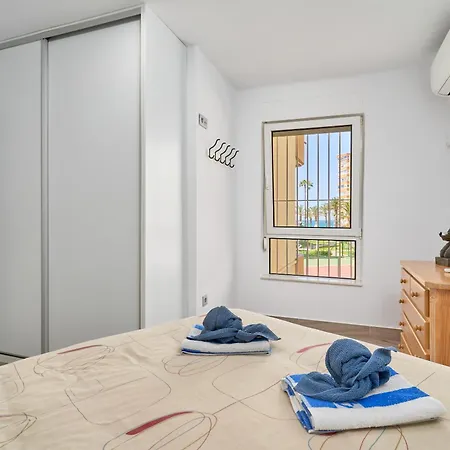 Apartamento Primera Linea Playa *